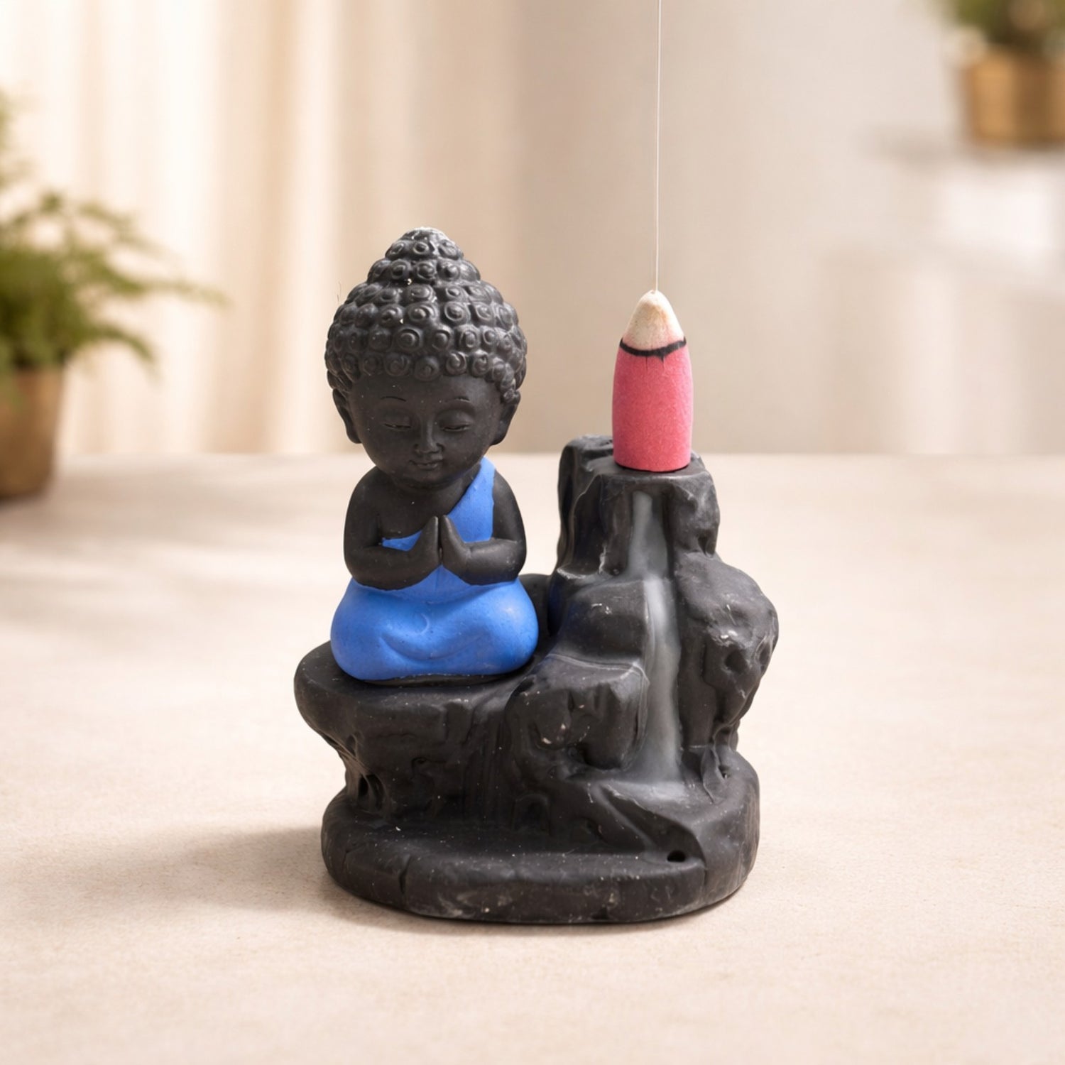 Buda de Paz Interior – Fuente de Humo para Meditación